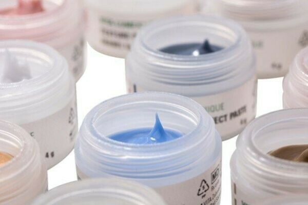 Die neuen Liquid Ceramics: VITA LUMEX UNIQUE
