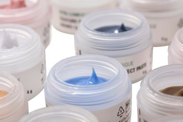 Die neuen Liquid Ceramics: VITA LUMEX UNIQUE